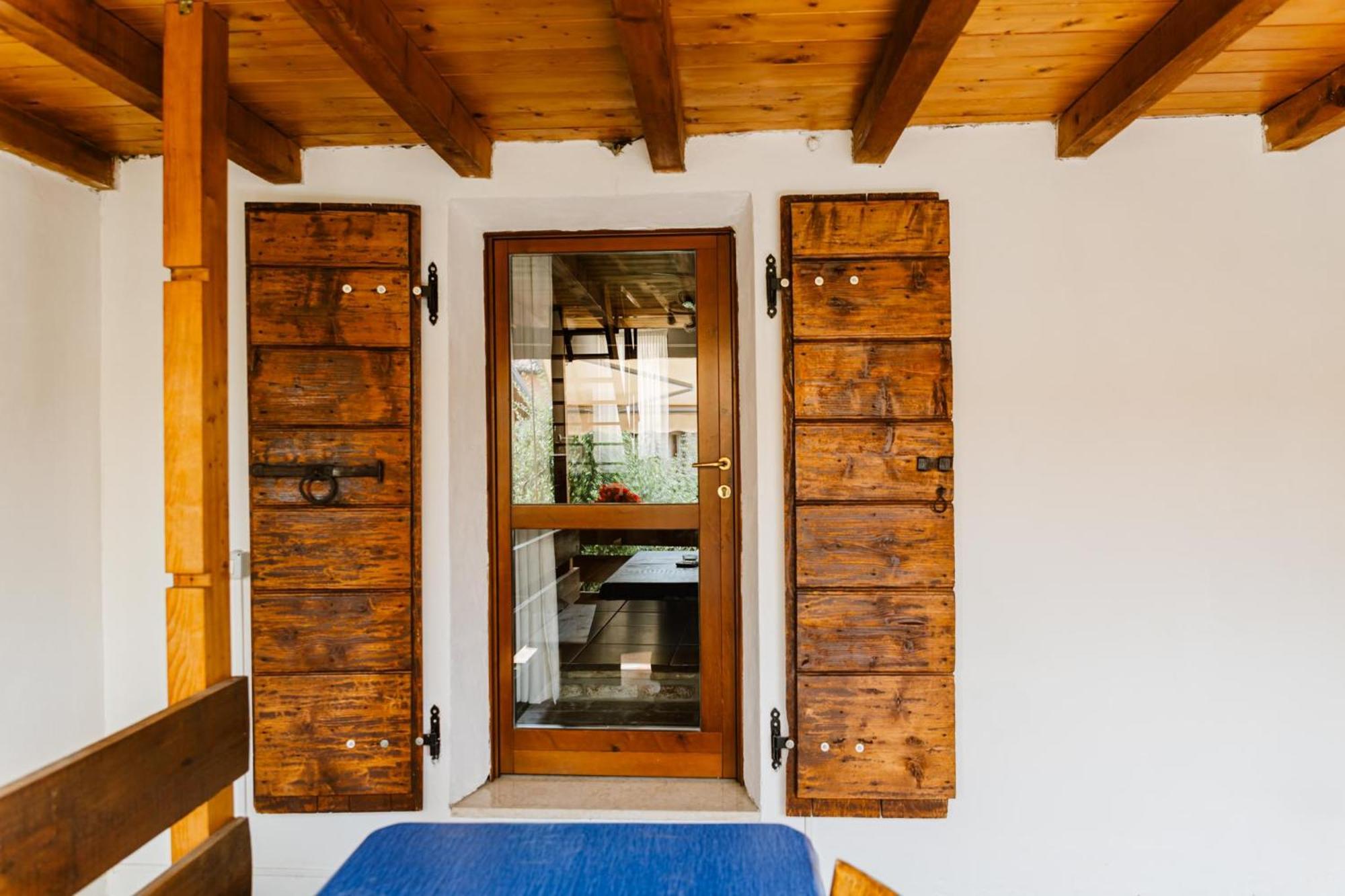 Cozy Castello Apartamento Manerba del Garda Exterior foto